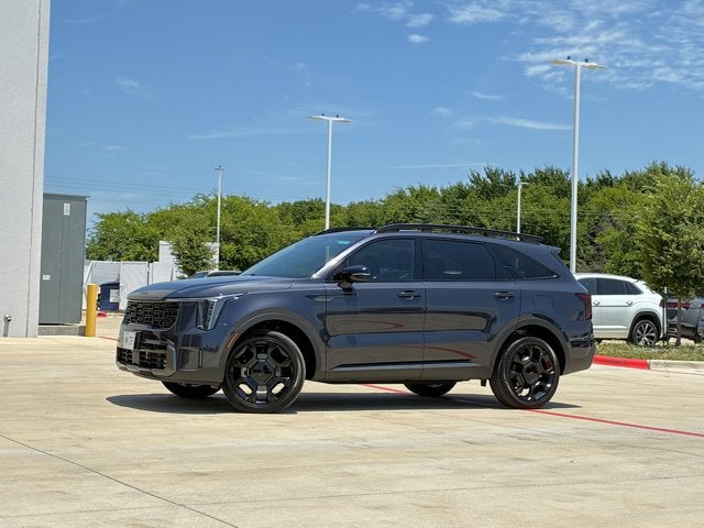 2025 Kia Sorento X-Line EX in Panthera Metal — front three-quarter view
